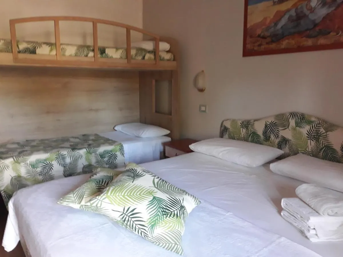 Hotel Tirrenia Chianciano Terme 3*,