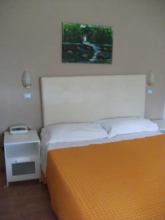 Hotel Tirrenia Chianciano Terme Italy